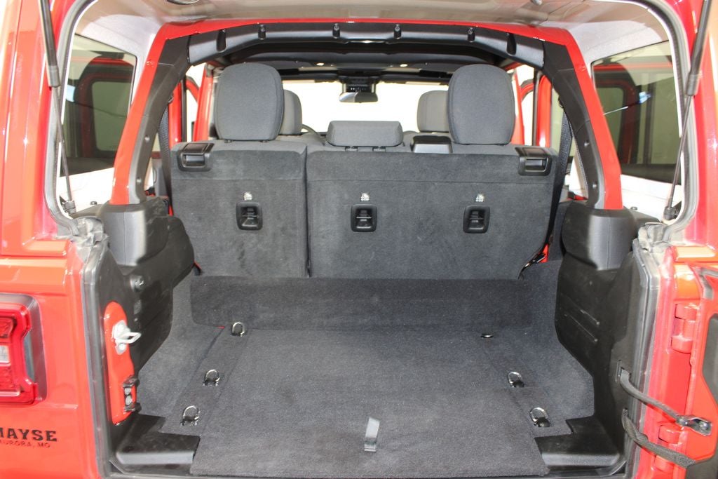 2025 Jeep Wrangler Sahara 4xe