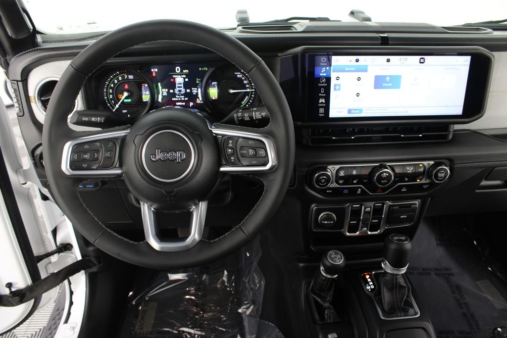2025 Jeep Wrangler Sahara 4xe