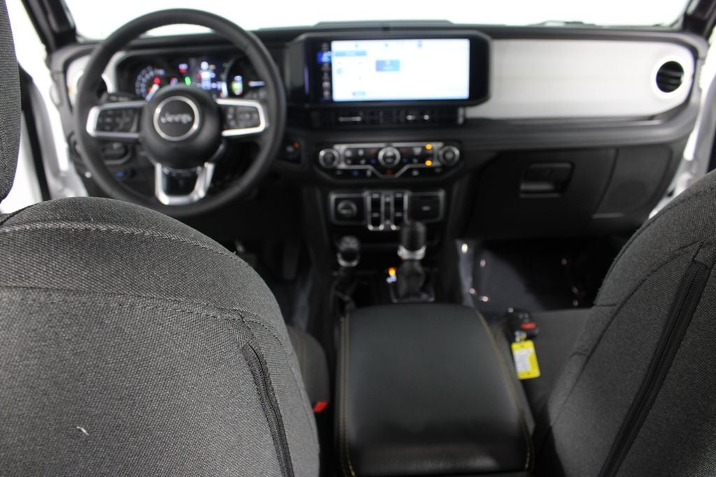 2025 Jeep Wrangler Sahara 4xe