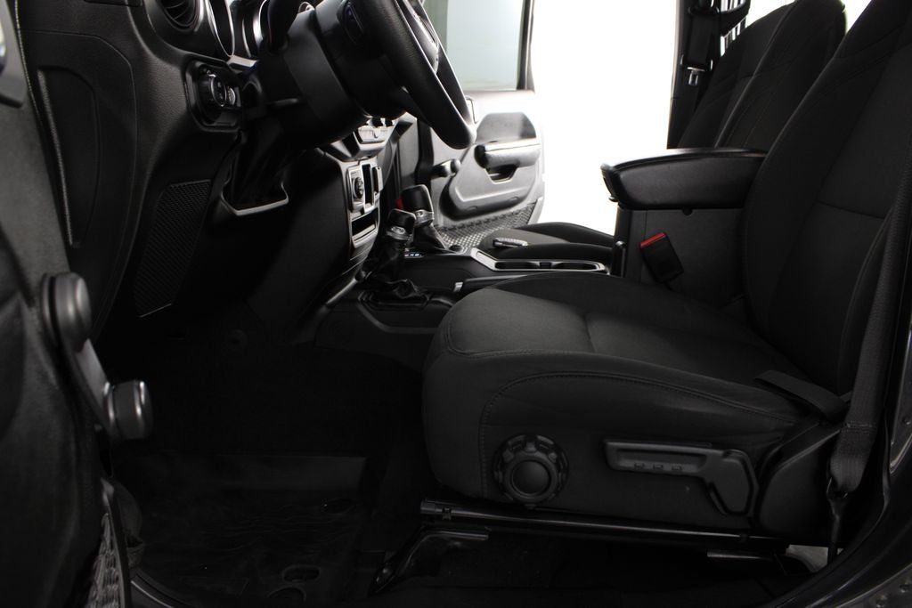 2023 Jeep Gladiator Sport