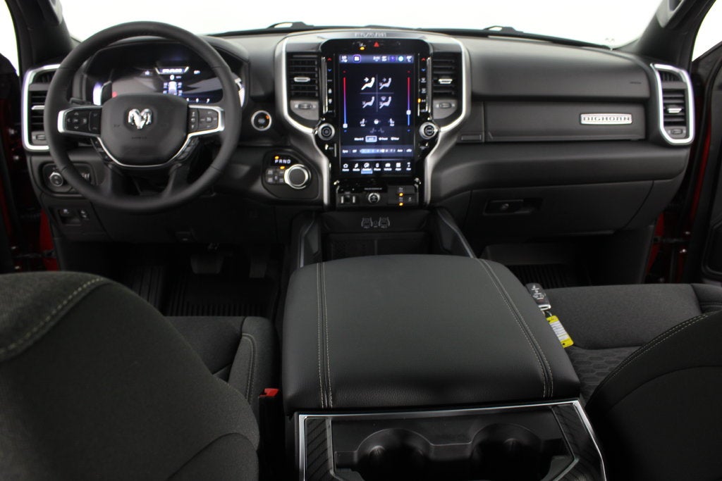 2027 RAM 1500 Big Horn/Lone Star