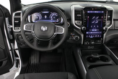 2027 RAM 1500 Big Horn/Lone Star