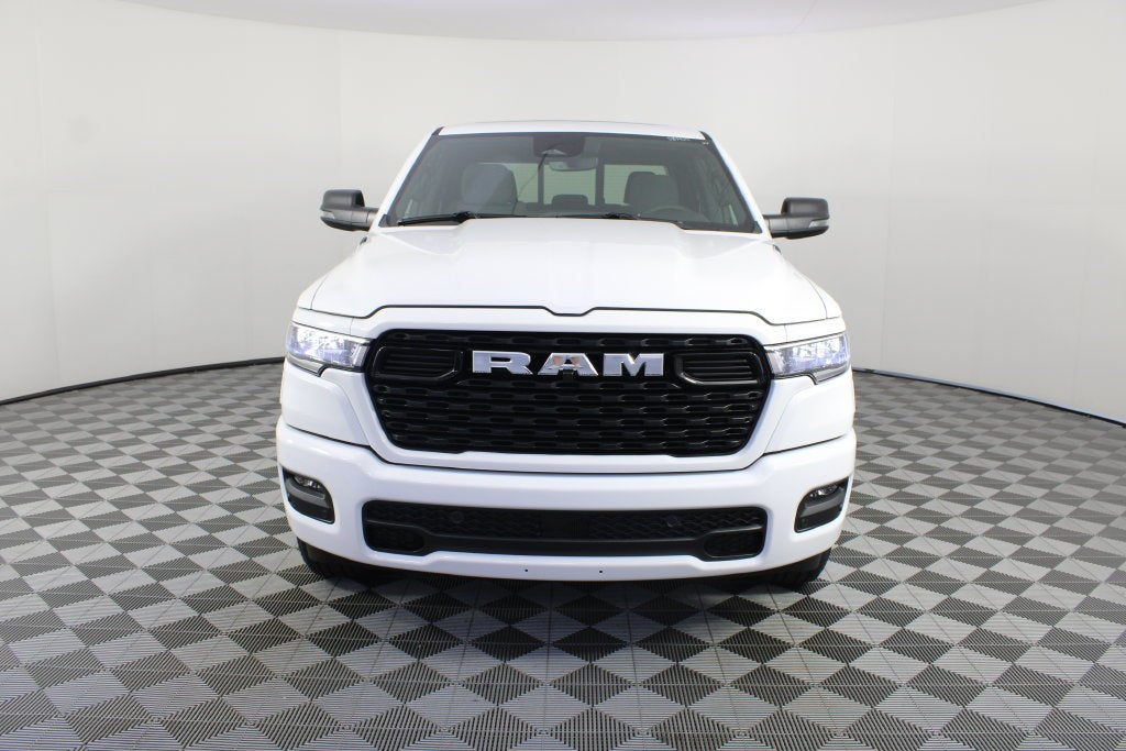 2027 RAM 1500 Big Horn/Lone Star