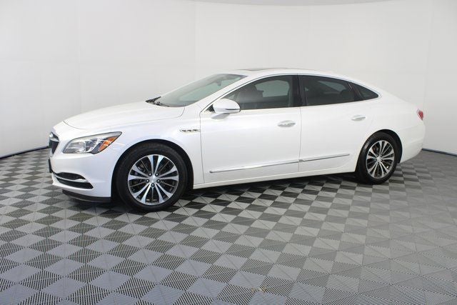 2017 Buick LaCrosse Essence