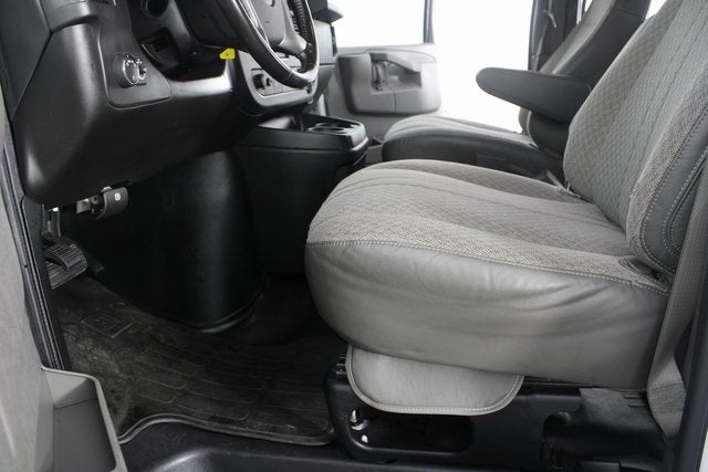 2016 Chevrolet Express 3500 LT Passenger