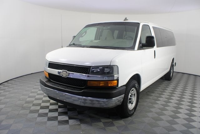 2016 Chevrolet Express 3500 LT Passenger