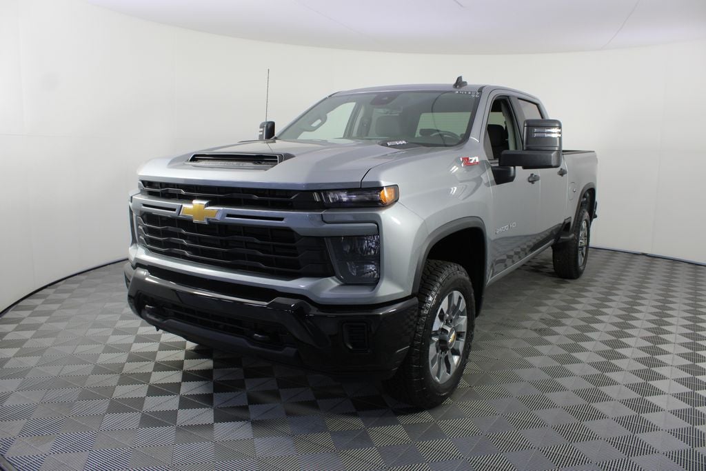 2026 Chevrolet Silverado 2500HD Custom