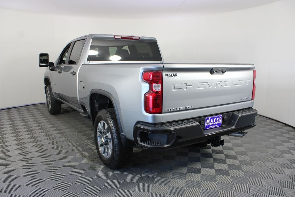 2026 Chevrolet Silverado 2500HD Custom