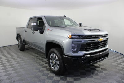 2026 Chevrolet Silverado 2500HD Custom