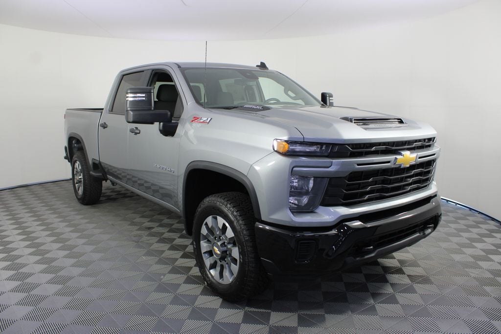 2026 Chevrolet Silverado 2500HD Custom