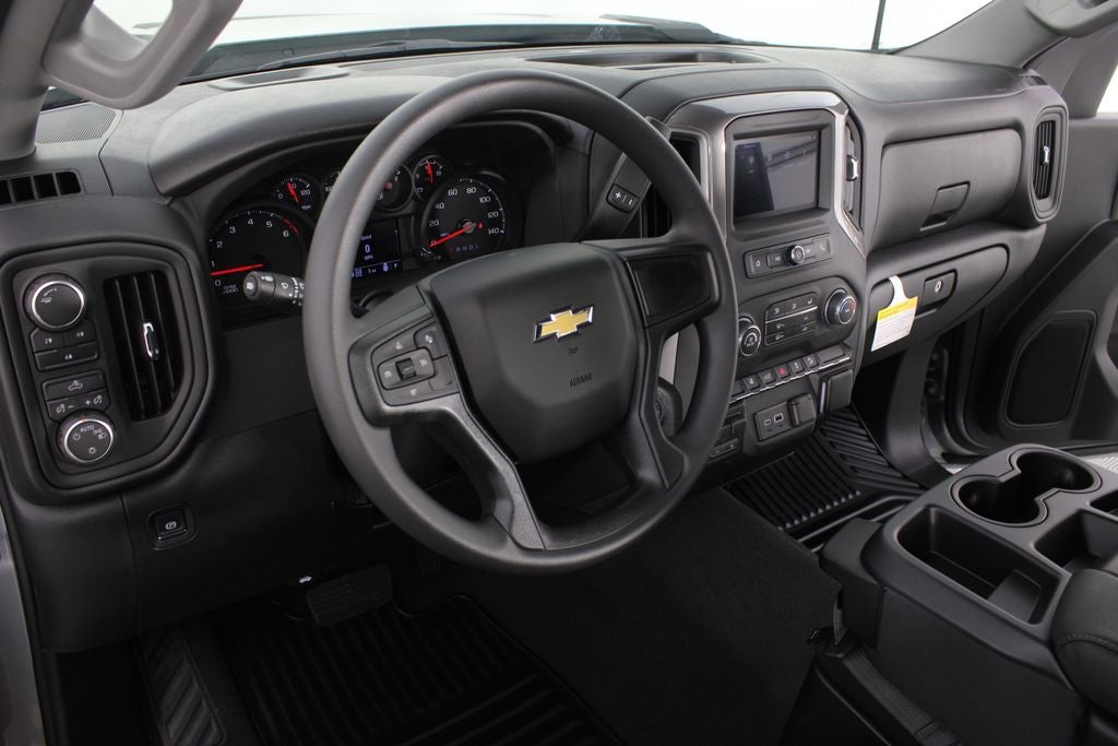 2026 Chevrolet Silverado 2500HD Custom