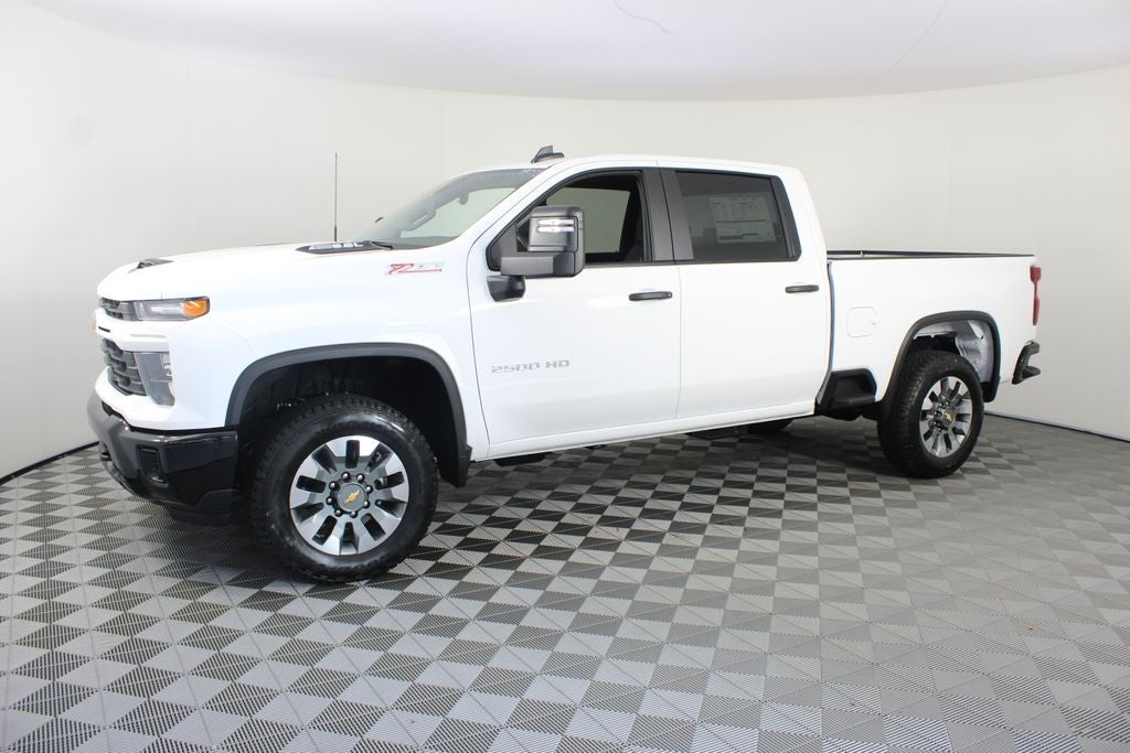 2026 Chevrolet Silverado 2500HD Custom