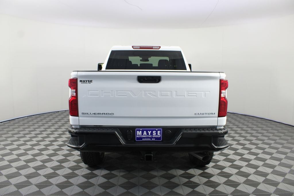 2026 Chevrolet Silverado 2500HD Custom