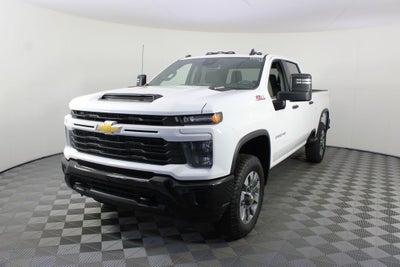 2026 Chevrolet Silverado 2500HD Custom