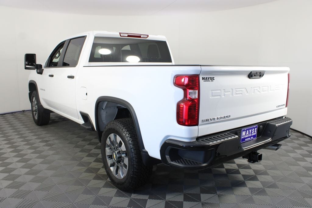 2026 Chevrolet Silverado 2500HD Custom