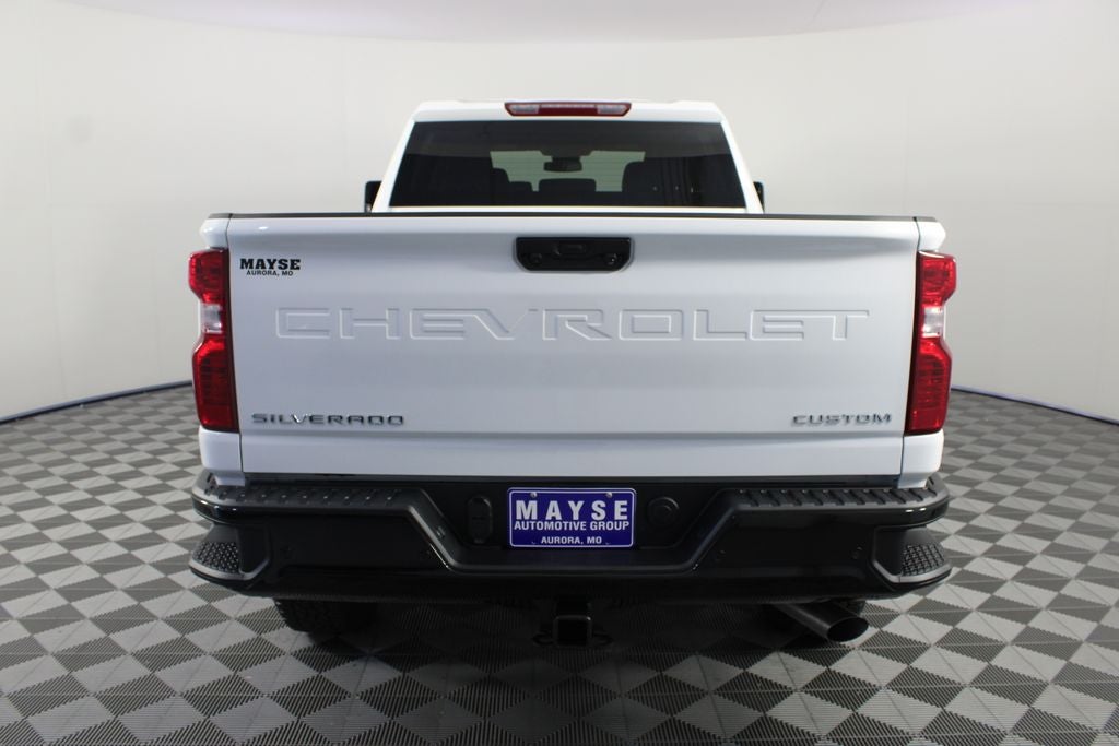 2026 Chevrolet Silverado 2500HD Custom