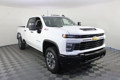 2026 Chevrolet Silverado 2500HD Custom
