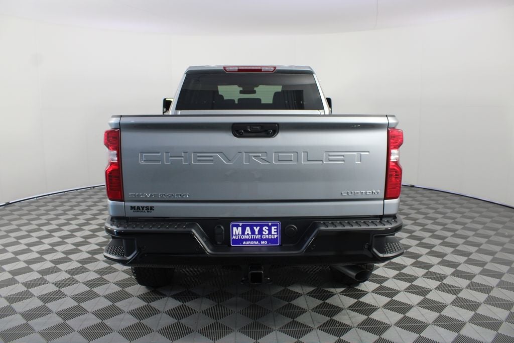 2026 Chevrolet Silverado 2500HD Custom
