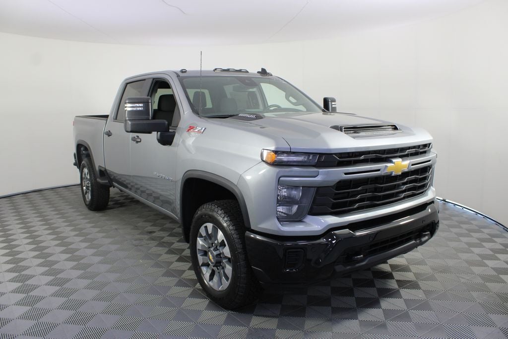 2026 Chevrolet Silverado 2500HD Custom