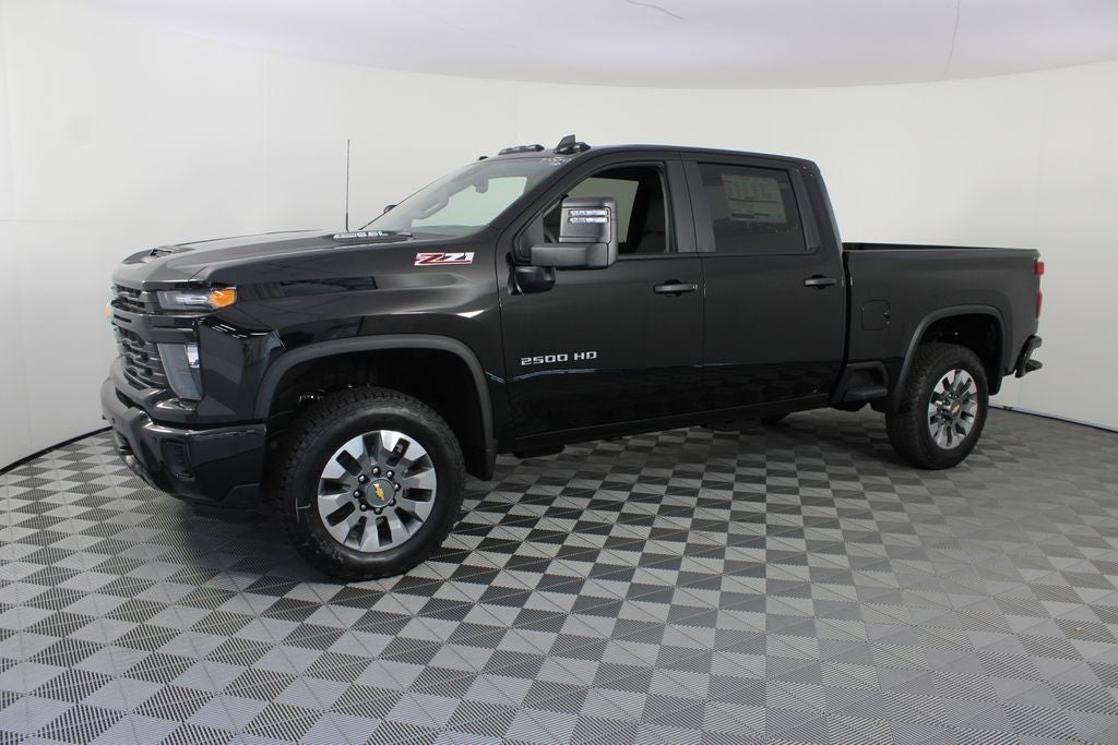 2026 Chevrolet Silverado 2500HD Custom