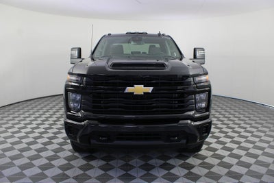 2026 Chevrolet Silverado 2500HD Custom