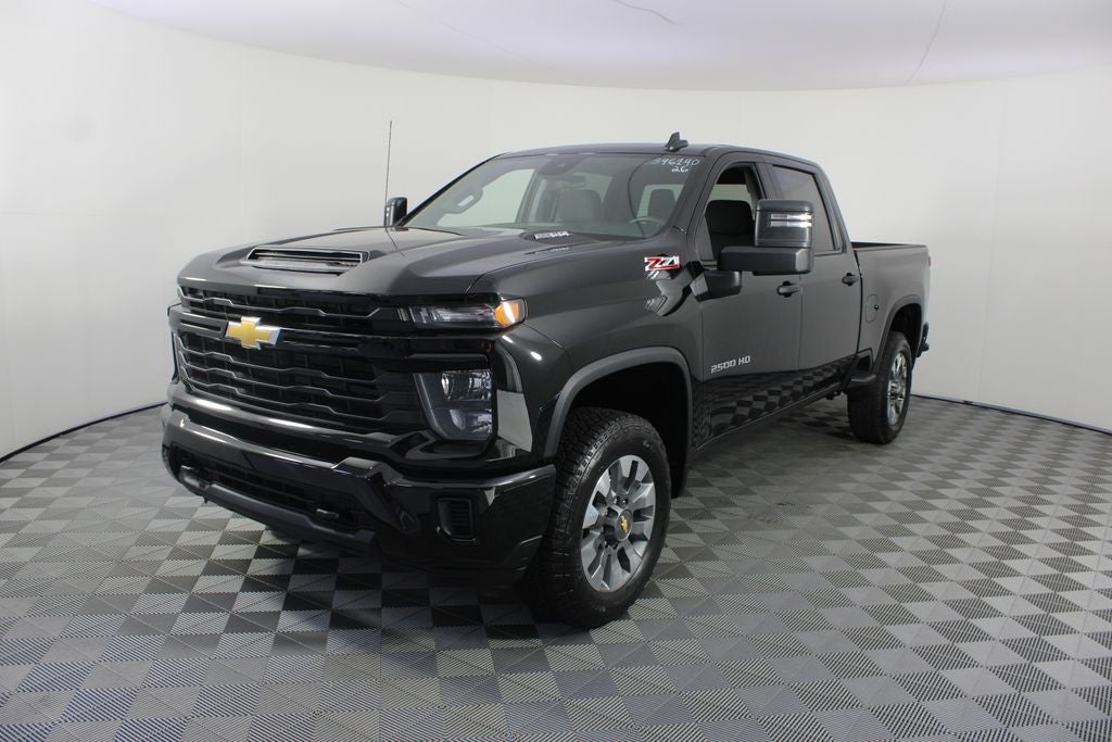 2026 Chevrolet Silverado 2500HD Custom