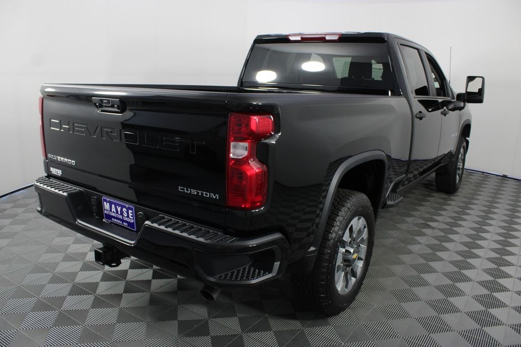 2026 Chevrolet Silverado 2500HD Custom