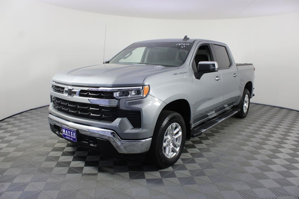 2025 Chevrolet Silverado 1500 LT LT1