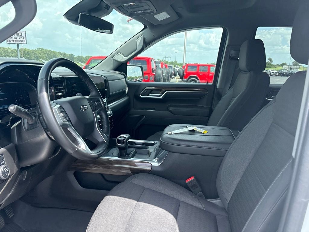 2024 Chevrolet Silverado 1500 RST