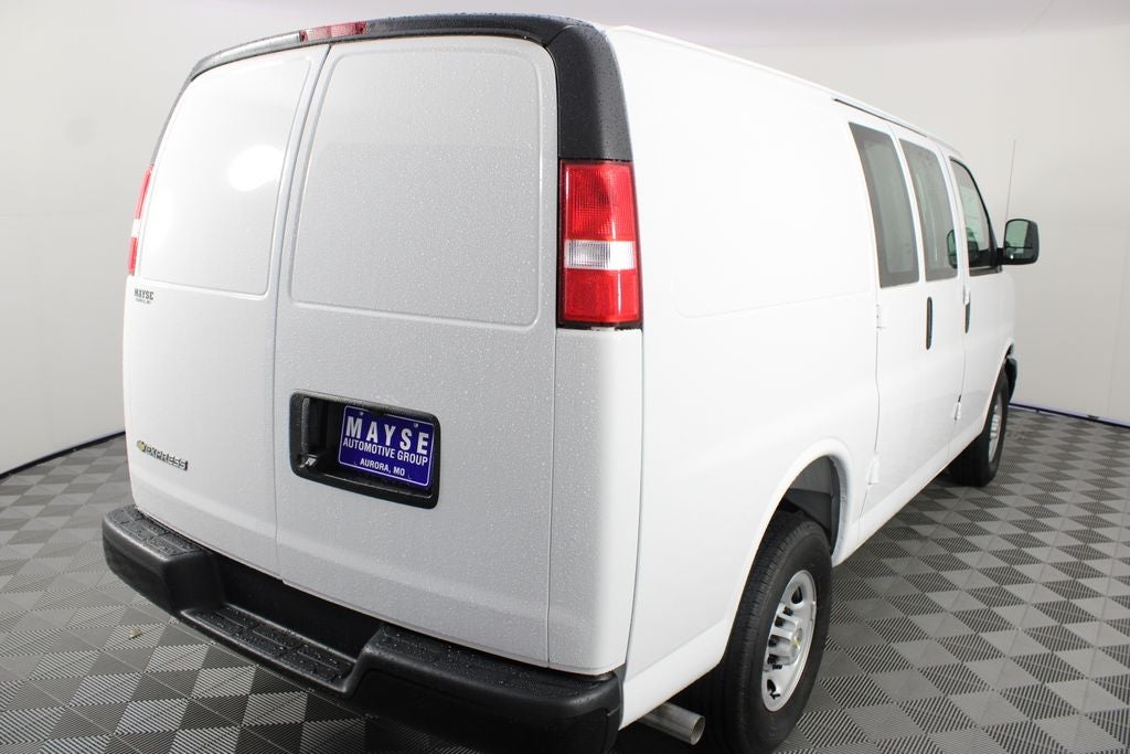 2026 Chevrolet Express 2500 Work Van Cargo