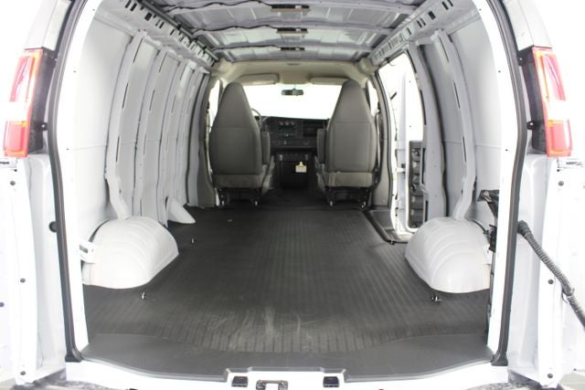 2026 Chevrolet Express 2500 Work Van Cargo