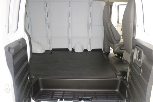 2026 Chevrolet Express 2500 Work Van Cargo
