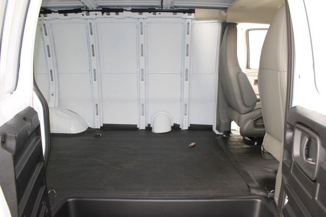 2026 Chevrolet Express 2500 Work Van Cargo