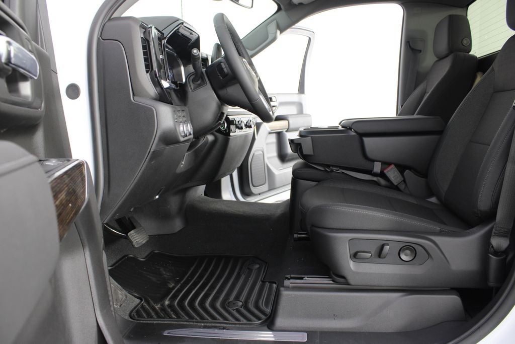 2026 GMC Sierra 3500HD SLE