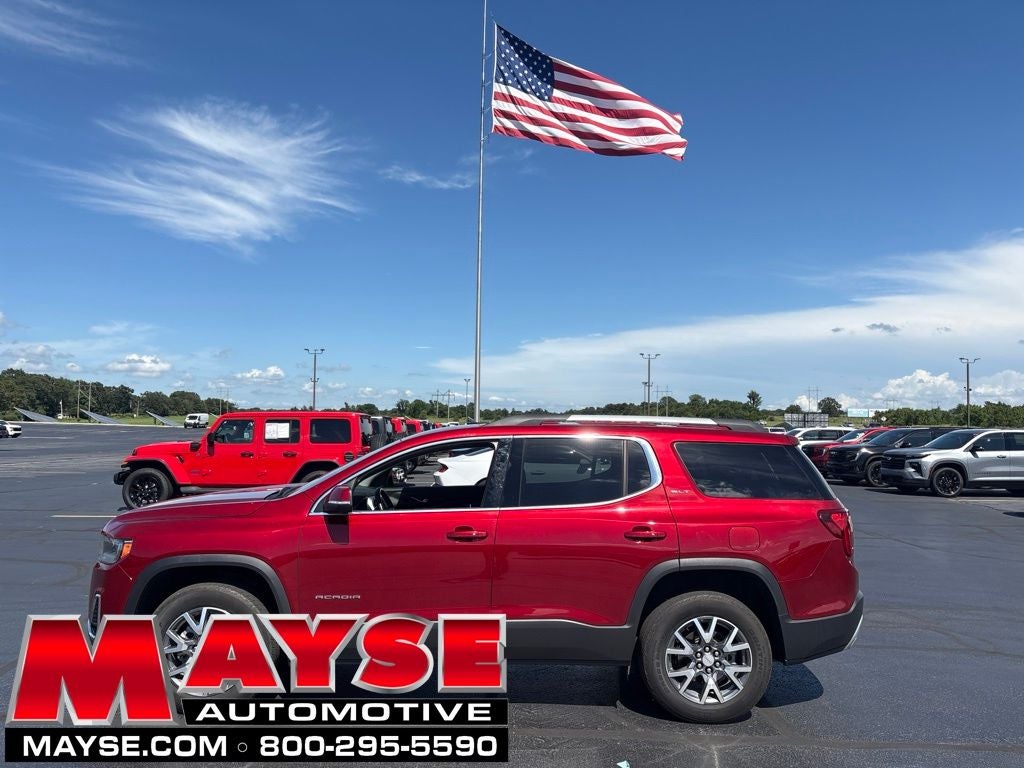 2023 GMC Acadia SLT