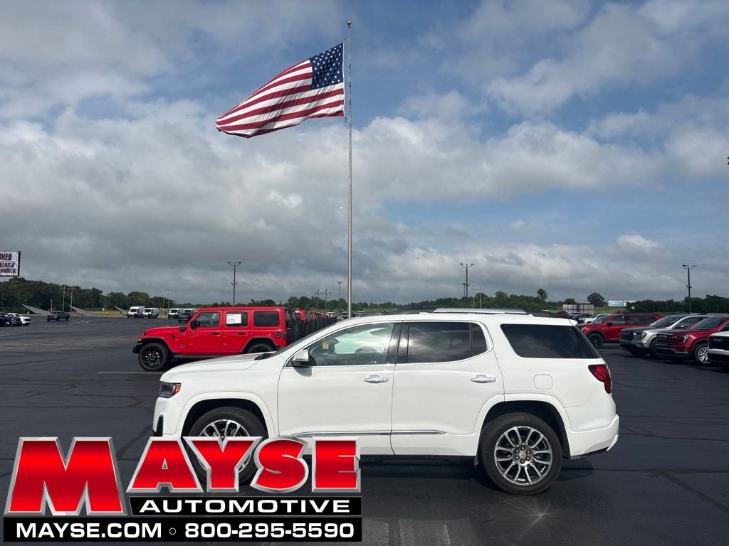 2023 GMC Acadia Denali