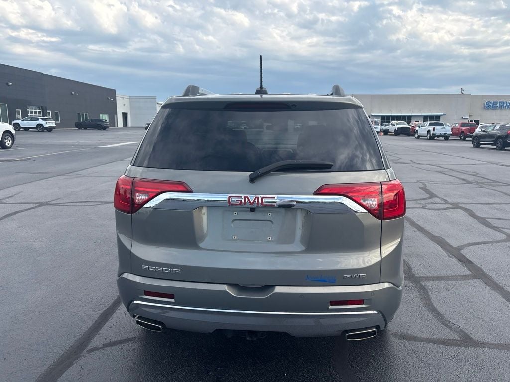2019 GMC Acadia Denali