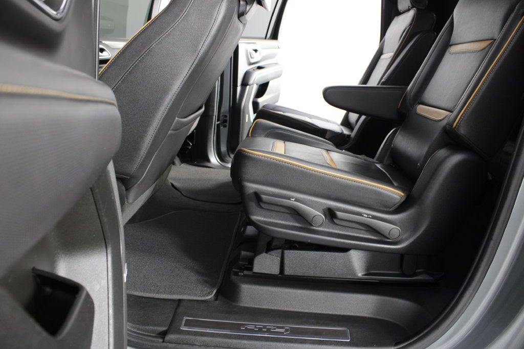 2023 GMC Yukon XL AT4