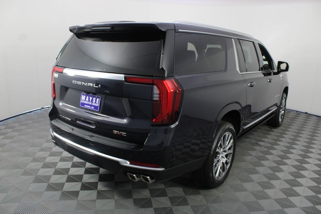 2026 GMC Yukon XL Denali - Photo 31