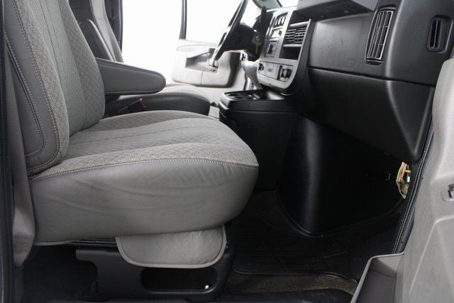 2017 Chevrolet Express 2500 LS Passenger