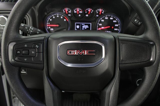 2025 GMC Sierra 2500HD Pro