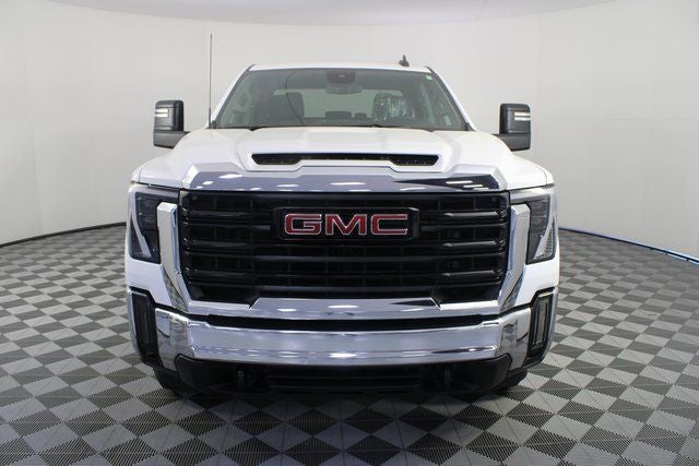 2025 GMC Sierra 2500HD Pro