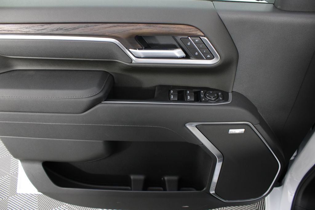 2026 GMC Sierra 2500HD SLT