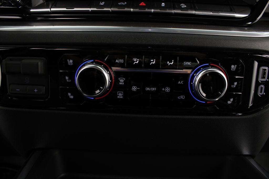 2026 GMC Sierra 2500HD SLT