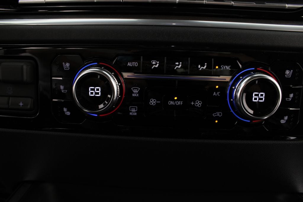 2026 GMC Sierra 2500HD SLT
