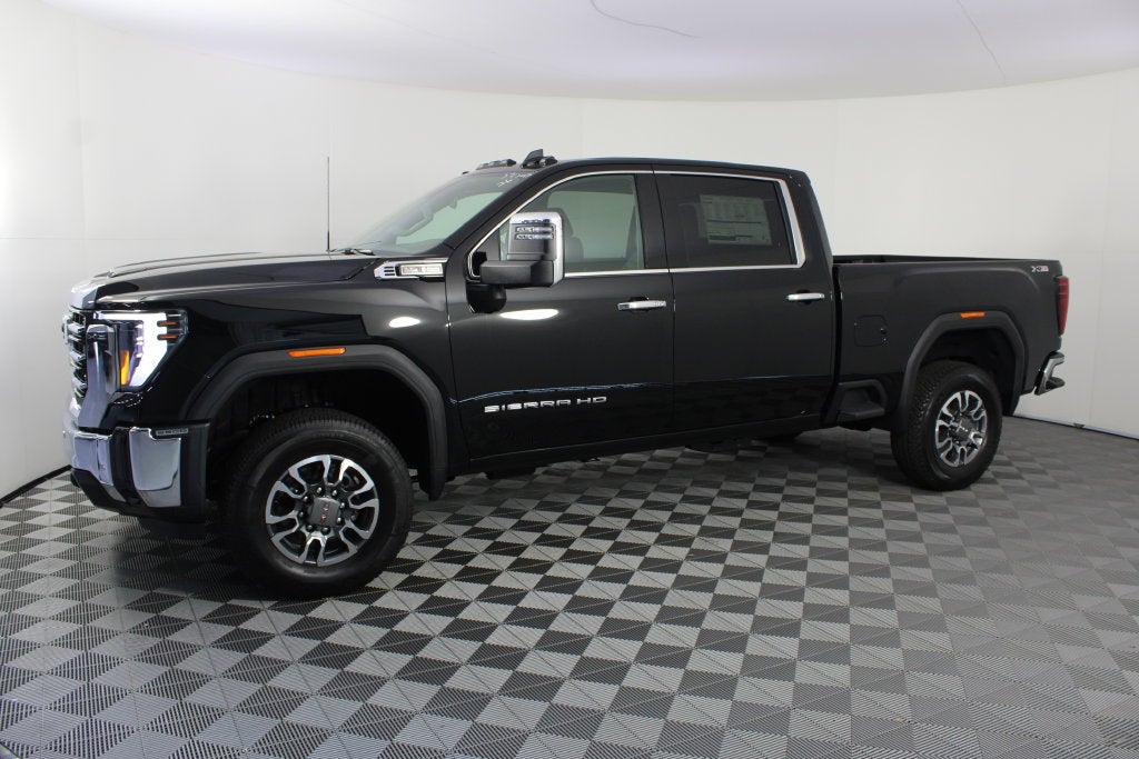 2026 GMC Sierra 2500HD SLT