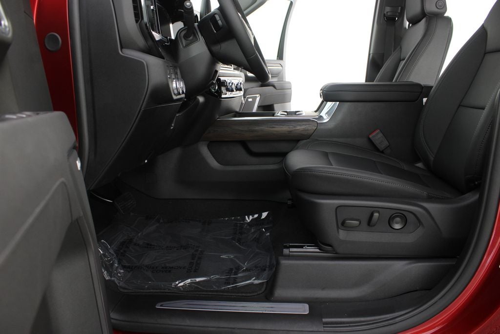 2026 GMC Sierra 2500HD SLT