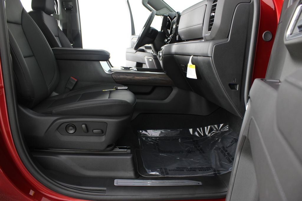 2026 GMC Sierra 2500HD SLT
