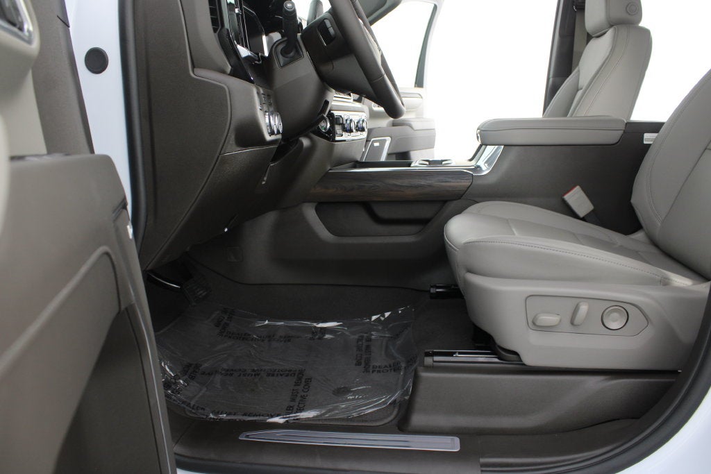2026 GMC Sierra 2500HD SLT