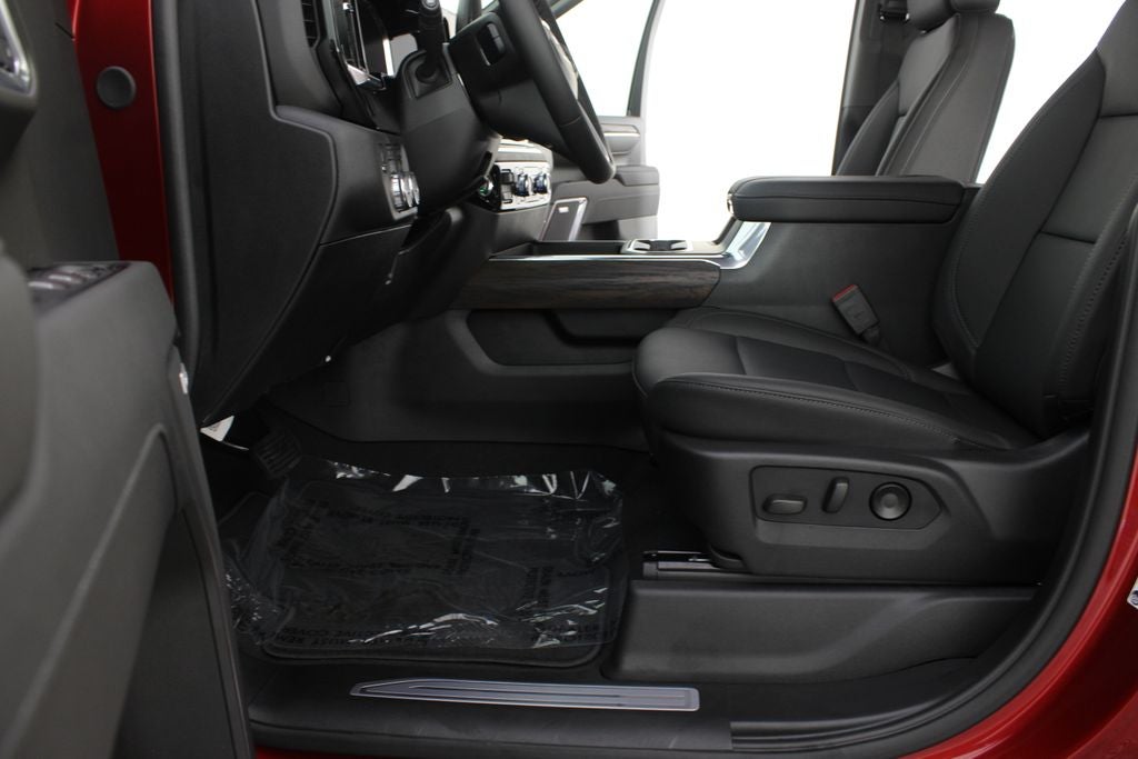 2026 GMC Sierra 2500HD SLT
